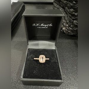 Rose Gold Dainty and delicate, a gorgeous cushion-cut morganite